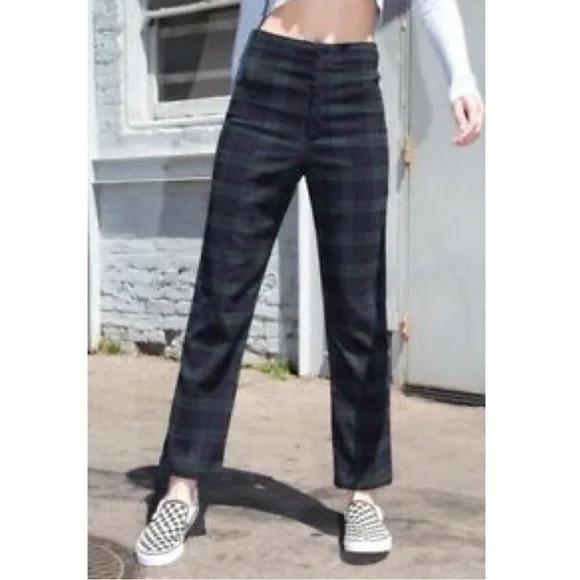 Brandy Melville Kim Tartan Pants - Picture 12 of 12